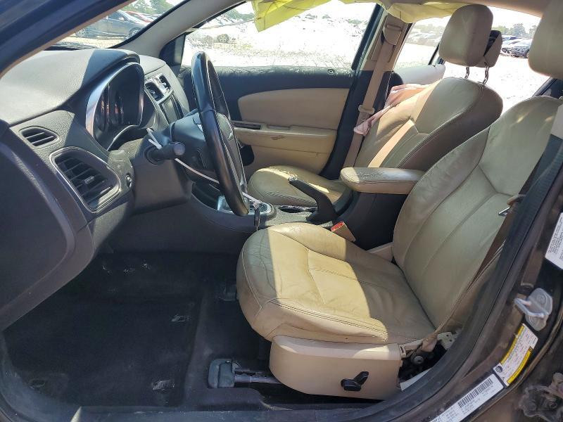 2012 CHRYSLER 200 LIMITED — Фото 7 из 12