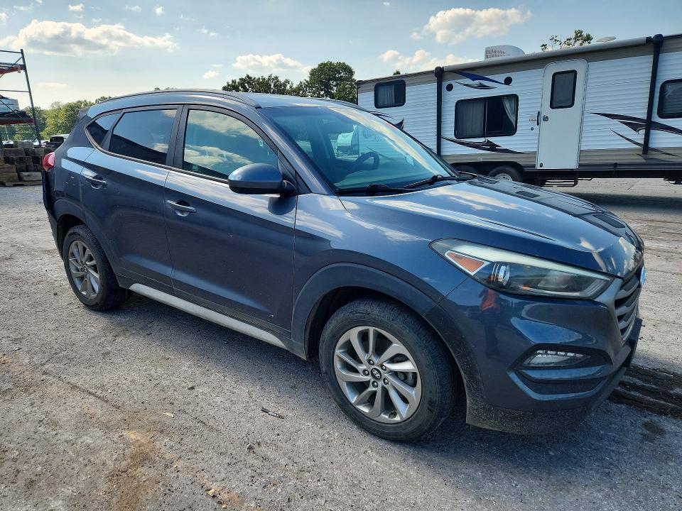 2018 HYUNDAI TUCSON SEL — Фото 4 из 13