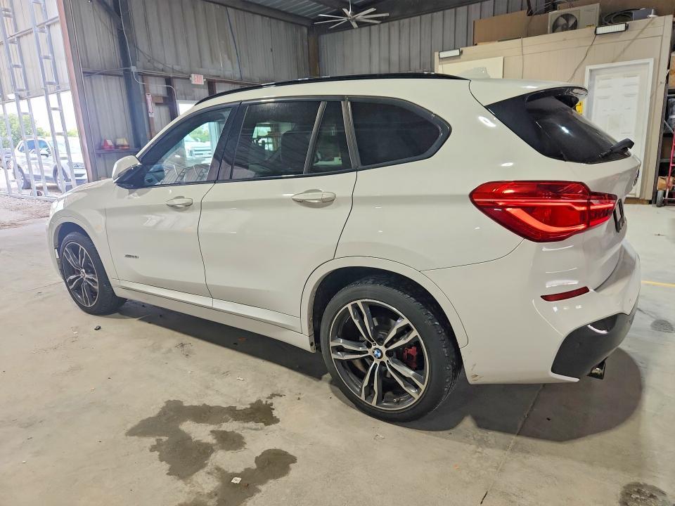 2016 BMW X1 XDRIVE28I — Фото 2 из 13