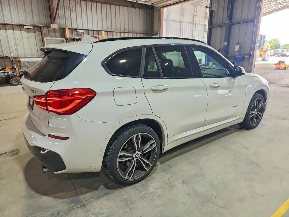 2016 BMW X1 XDRIVE28I — Фото 3 из 13