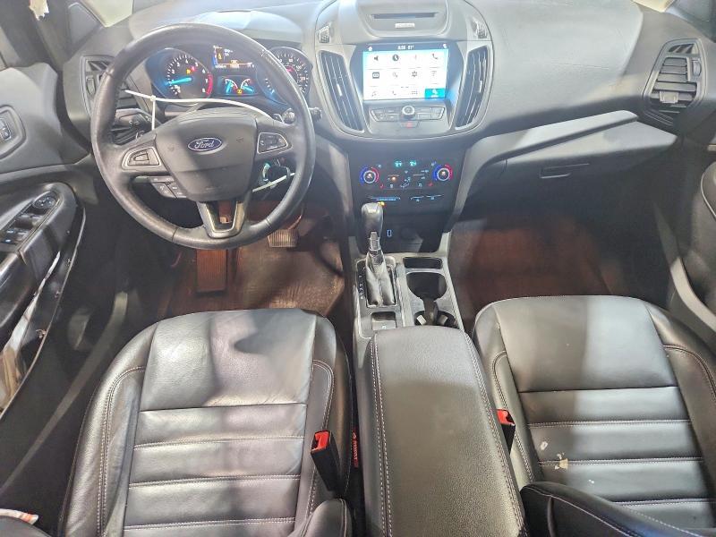 2017 FORD ESCAPE SE — Фото 8 из 13