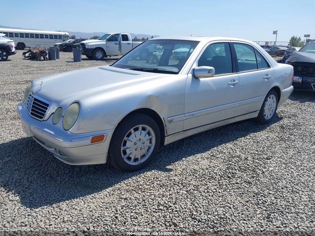 WDBJF65J4YB054956 2000 MERCEDES-BENZ E 320 photo no. 2