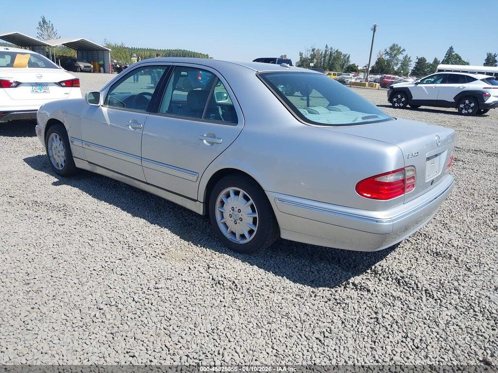 WDBJF65J4YB054956 2000 MERCEDES-BENZ E 320 photo no. 3