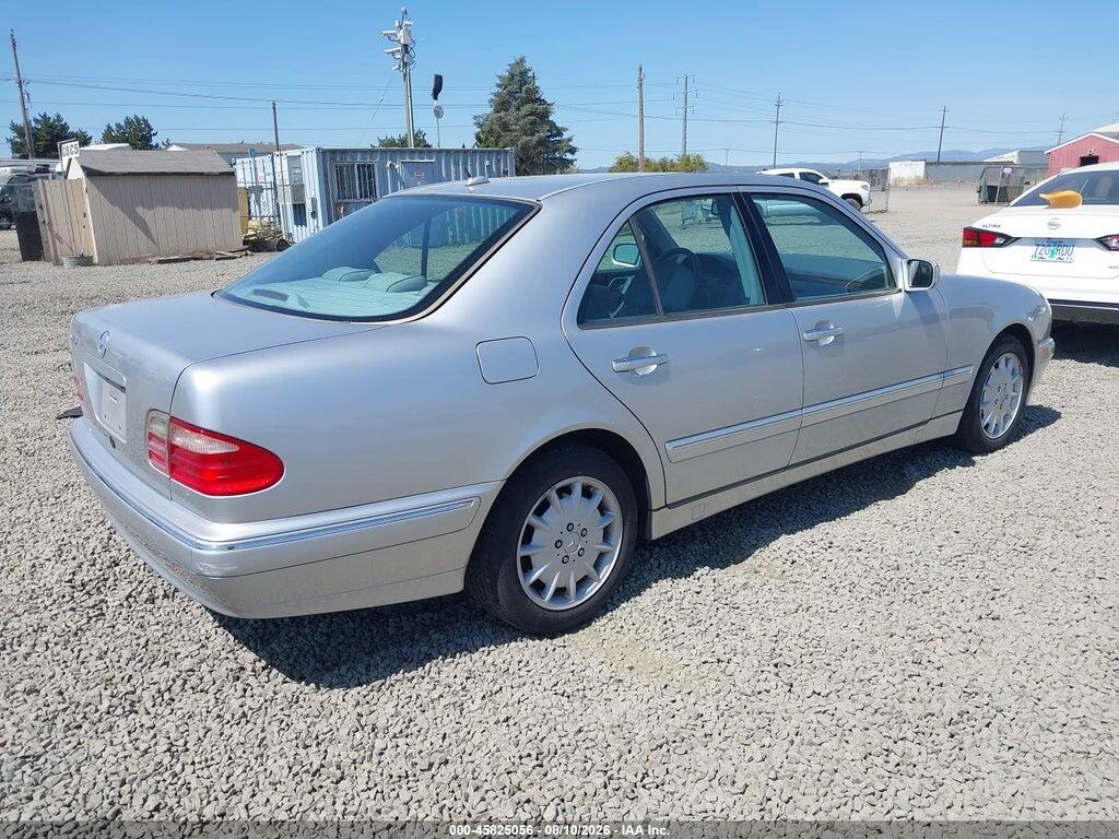 WDBJF65J4YB054956 2000 MERCEDES-BENZ E 320 photo no. 4