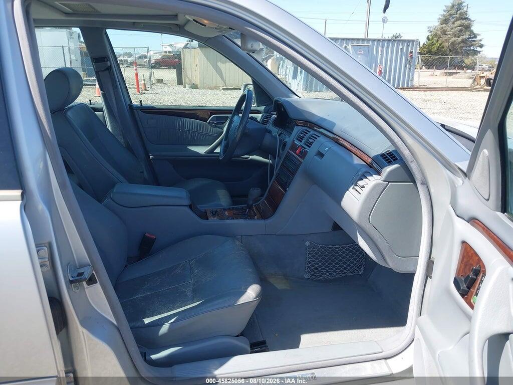 WDBJF65J4YB054956 2000 MERCEDES-BENZ E 320 photo no. 5