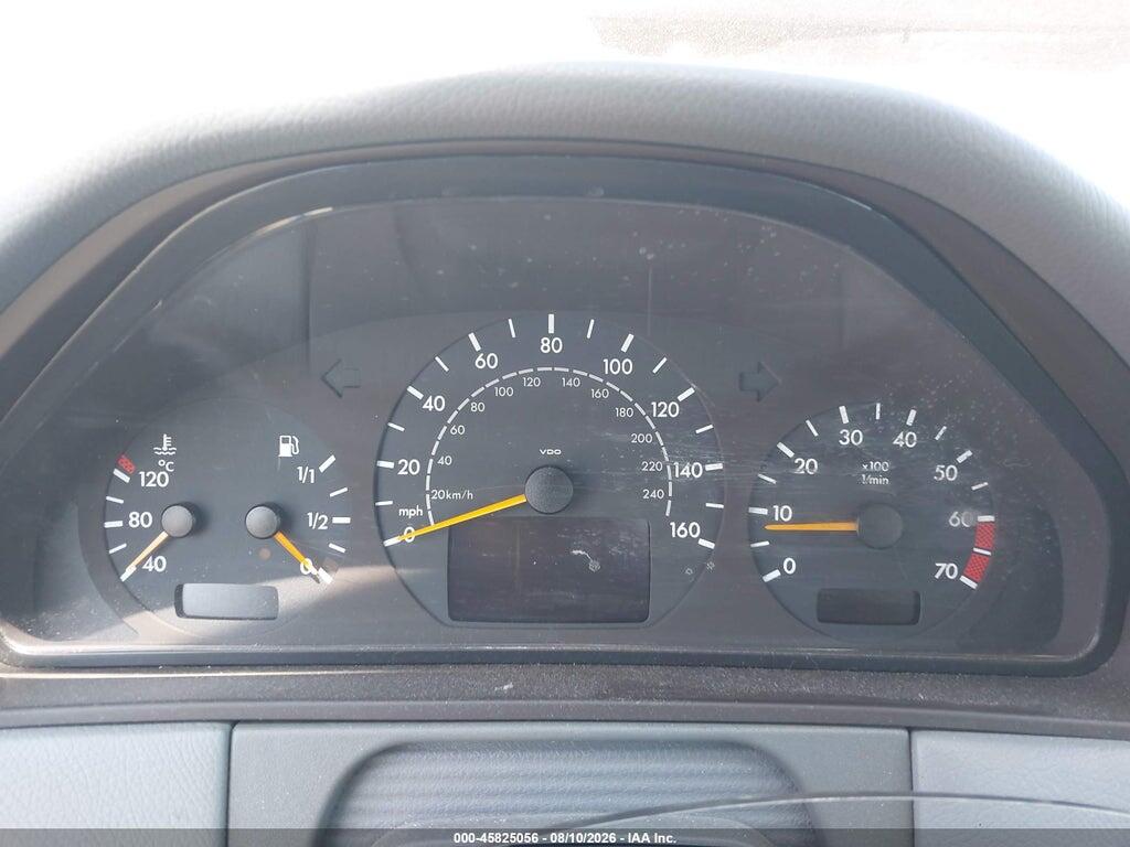 WDBJF65J4YB054956 2000 MERCEDES-BENZ E 320 photo no. 7