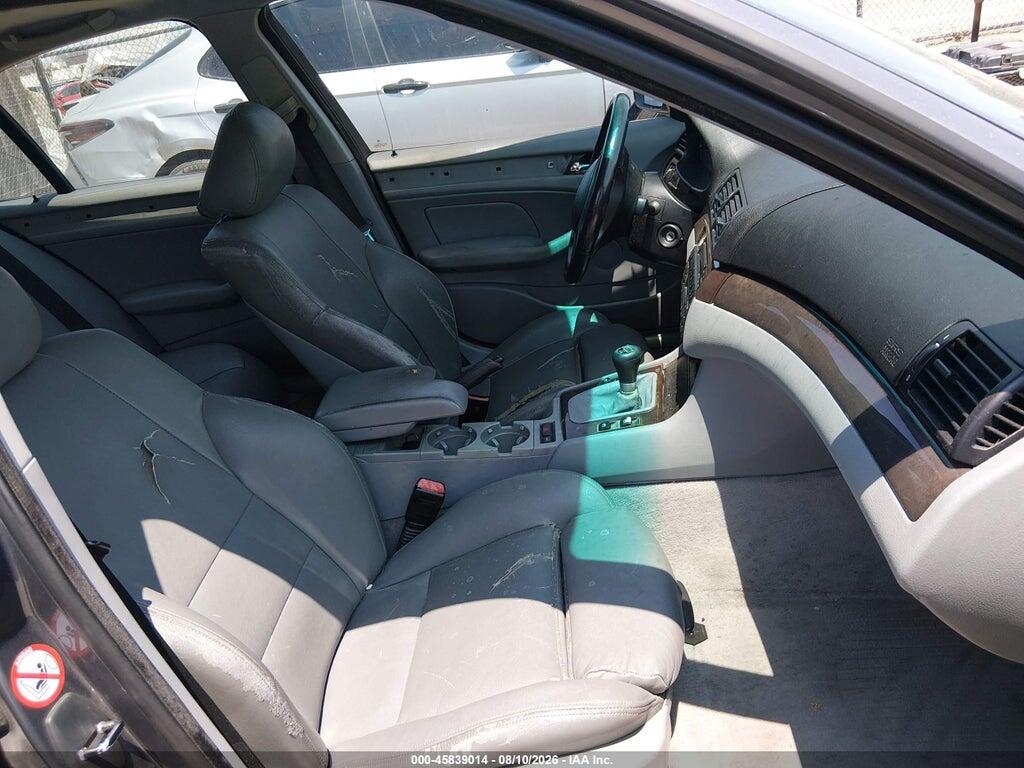 WBAEV33442KL55197 2002 BMW 325I photo no. 5