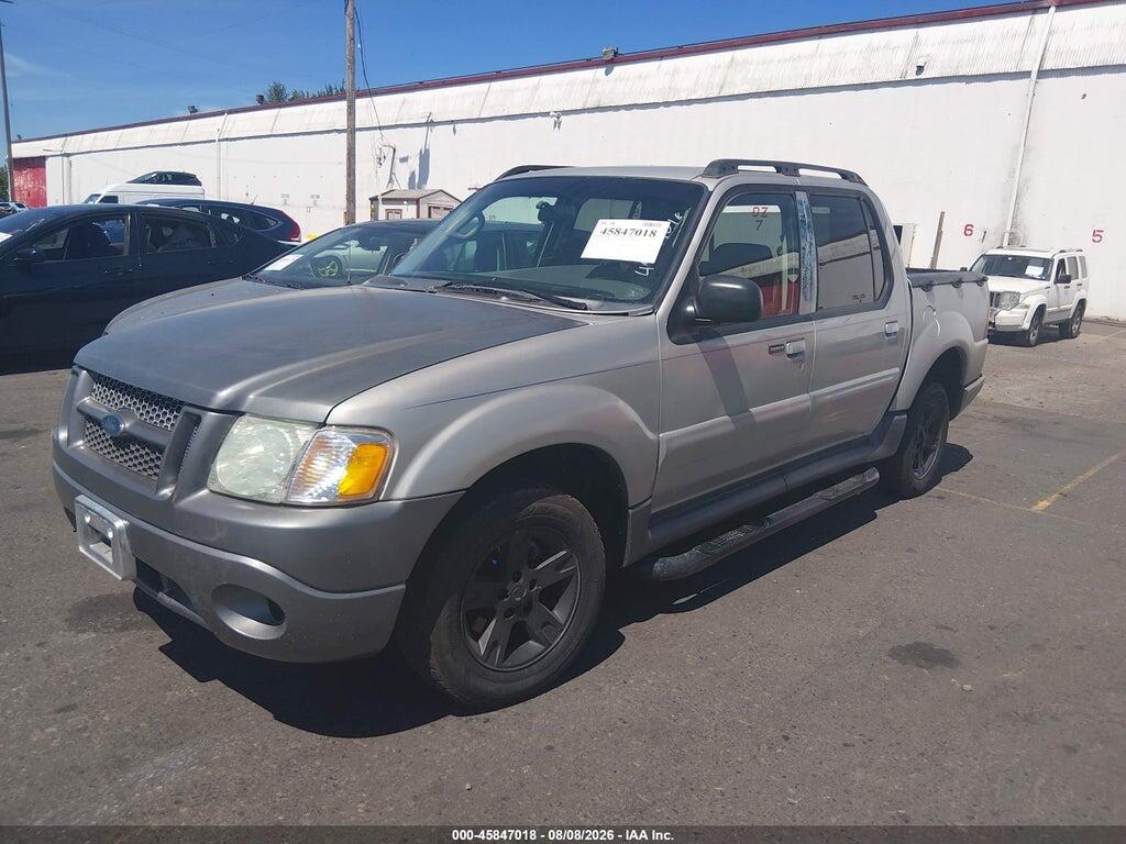 1FMZU67K24UB10371 2004 FORD EXPLORER SPORT TRAC photo no. 2