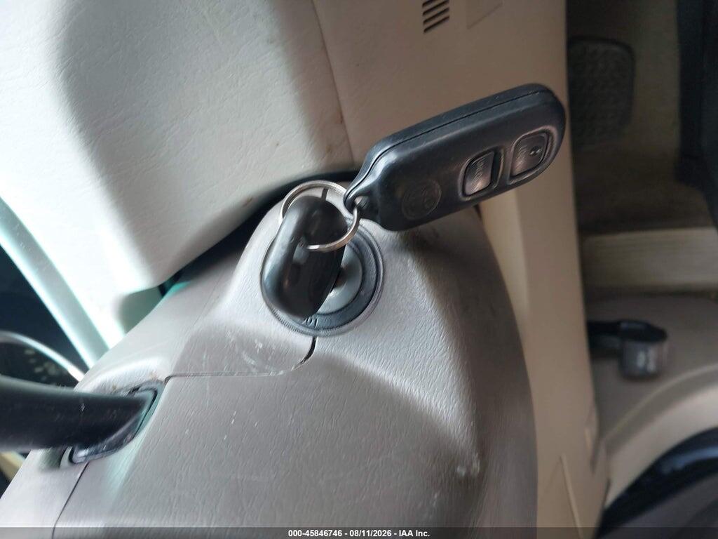JTEEP21A240033443 2004 TOYOTA HIGHLANDER photo no. 11