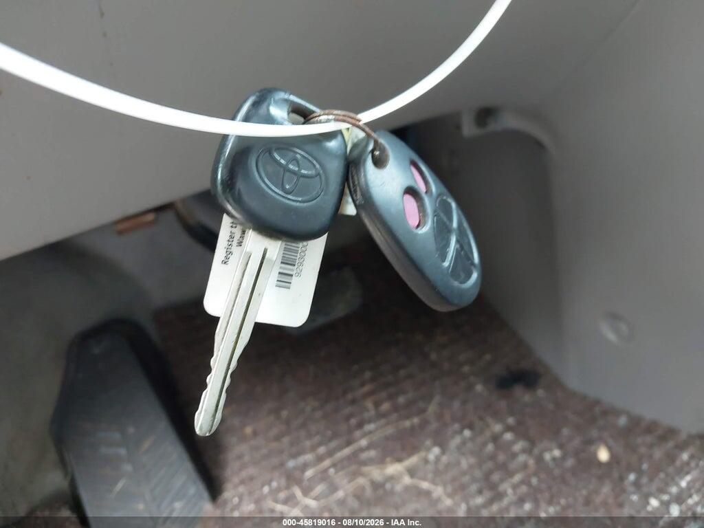 5TDBA22C24S019046 2004 TOYOTA SIENNA photo no. 11