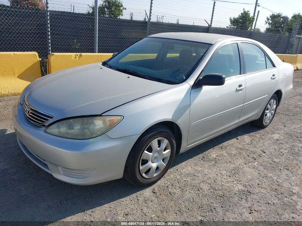4T1BE32K65U577329 2005 TOYOTA CAMRY photo no. 2