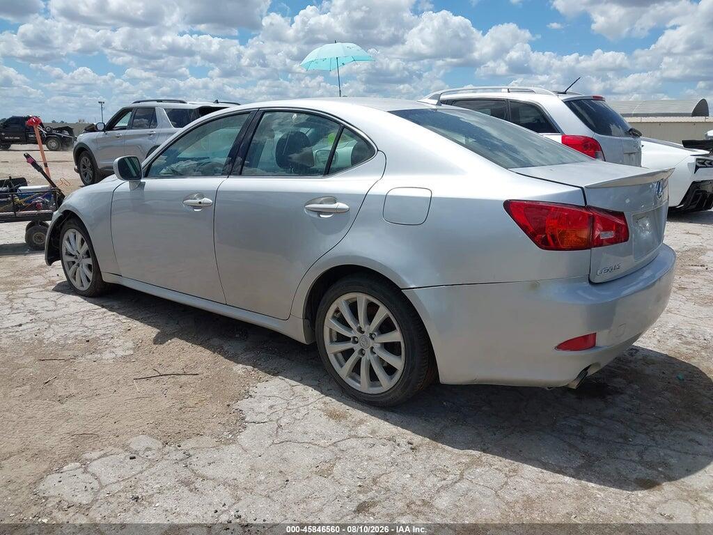 JTHCK262872012082 2007 LEXUS IS 250 photo no. 3