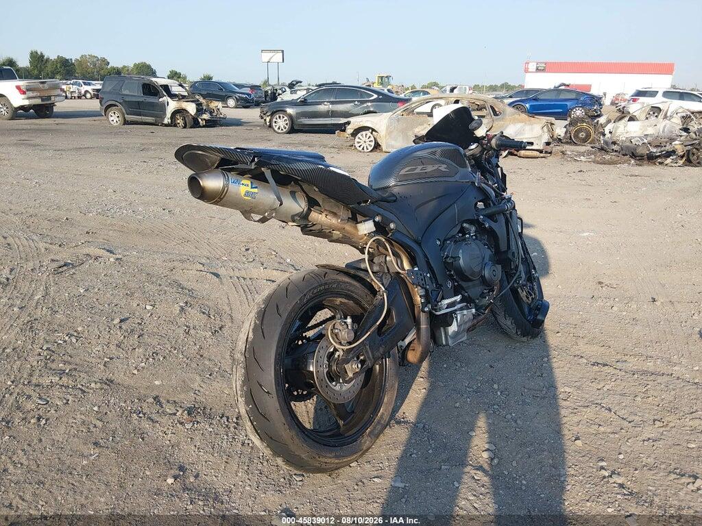 JH2PC40408M101650 2008 HONDA CBR600 photo no. 4