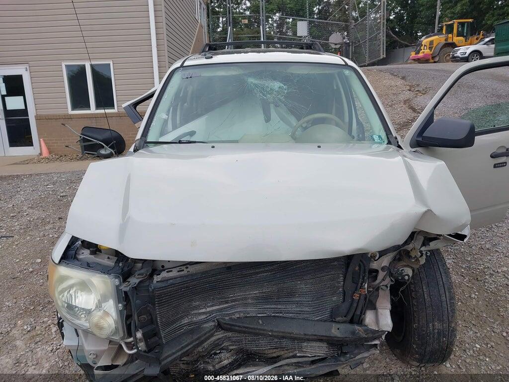 1FMCU93198KD32119 2008 FORD ESCAPE photo no. 10
