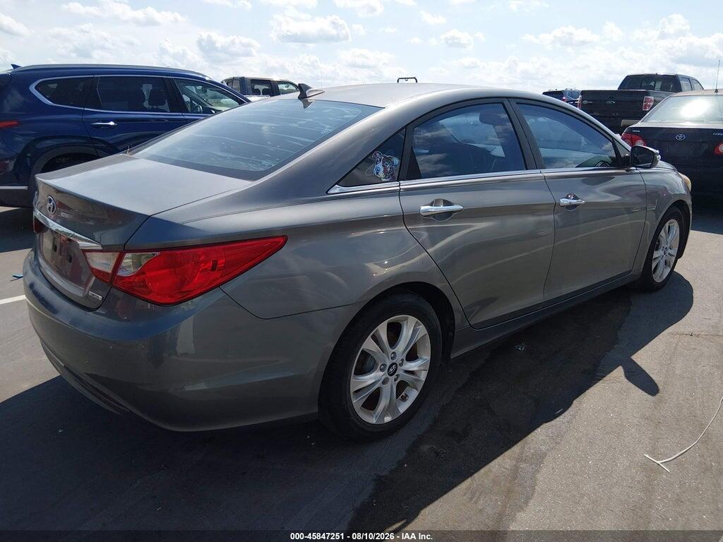 5NPEC4AC7BH059114 2011 HYUNDAI SONATA photo no. 4