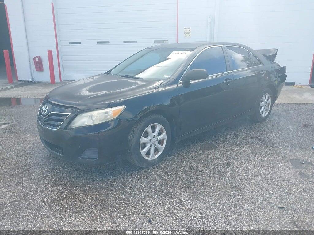 4T4BF3EK6BR196297 2011 TOYOTA CAMRY photo no. 2