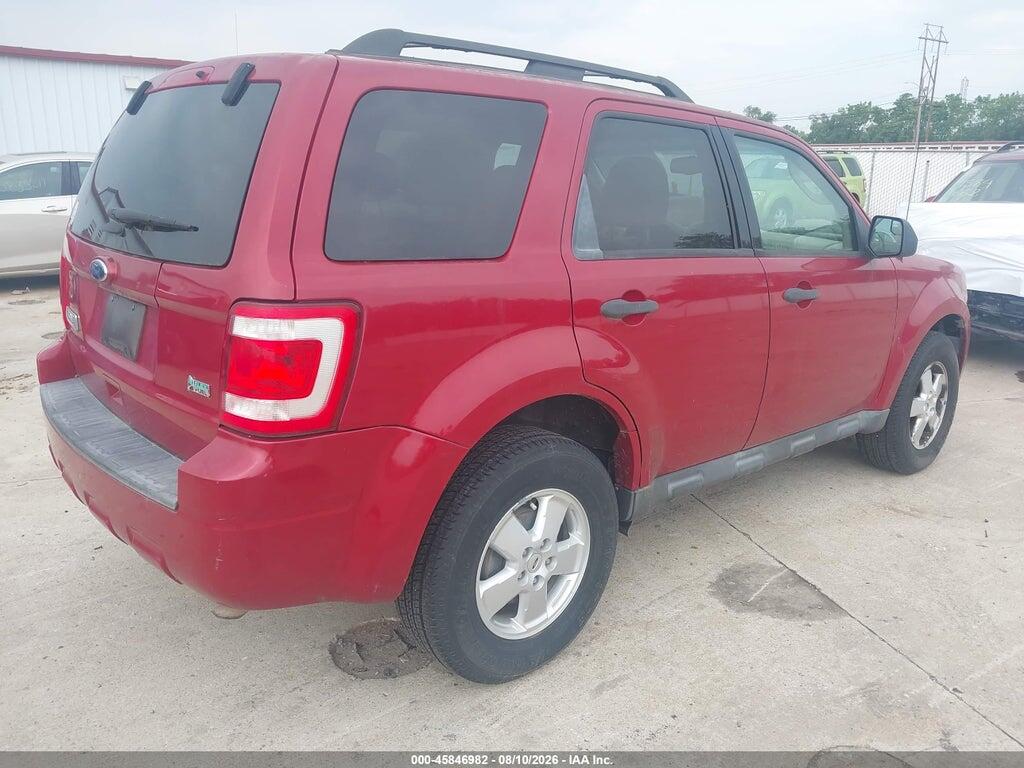 1FMCU0DG8BKB88813 2011 FORD ESCAPE photo no. 4