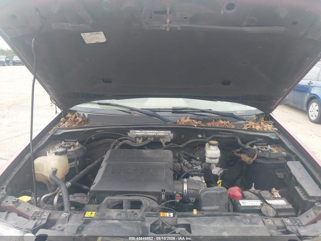 1FMCU0DG8BKB88813 2011 FORD ESCAPE photo no. 8