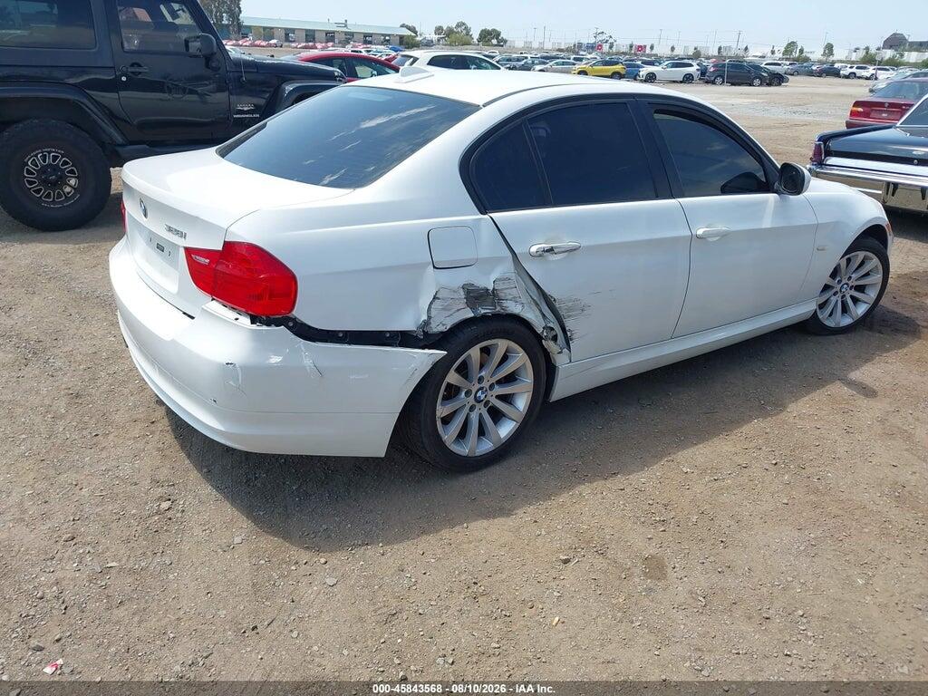 WBAPH5C5XBA446260 2011 BMW 328I photo no. 4