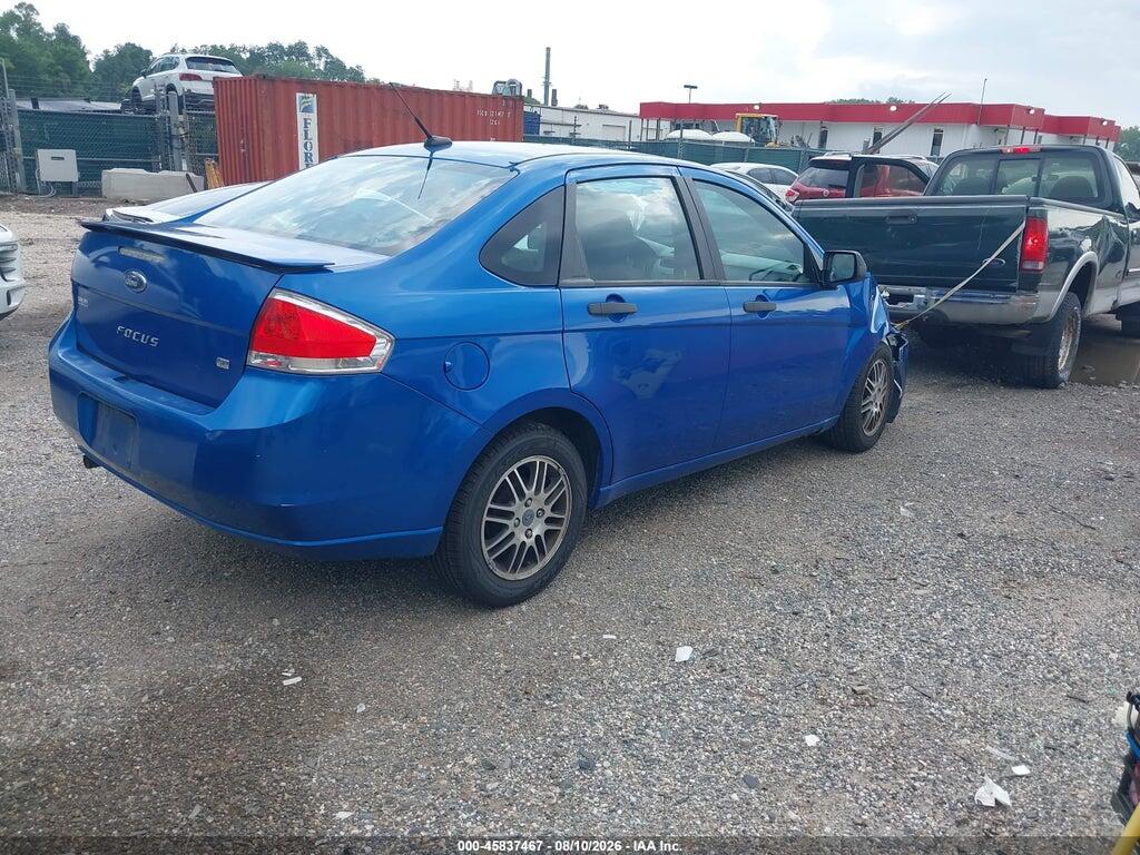 1FAHP3FN1BW160171 2011 FORD FOCUS photo no. 4