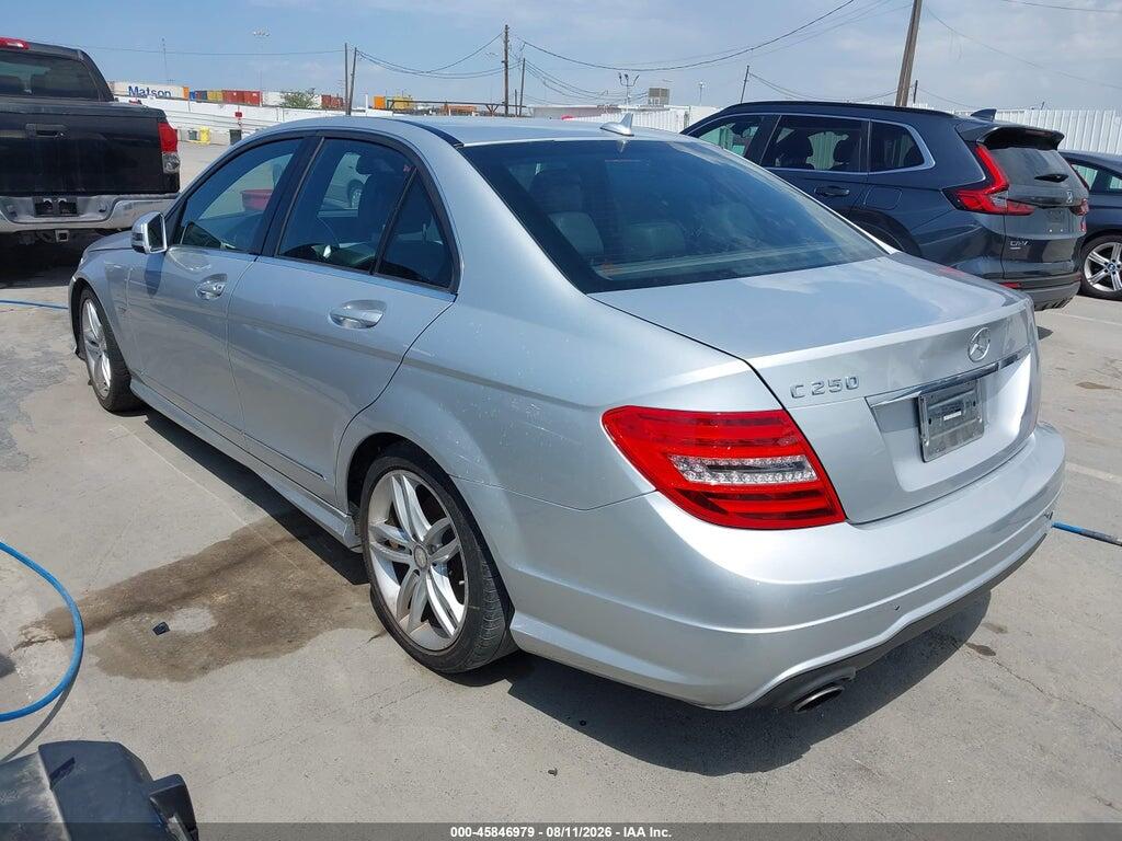 WDDGF4HB1CA674849 2012 MERCEDES-BENZ C 250 photo no. 3