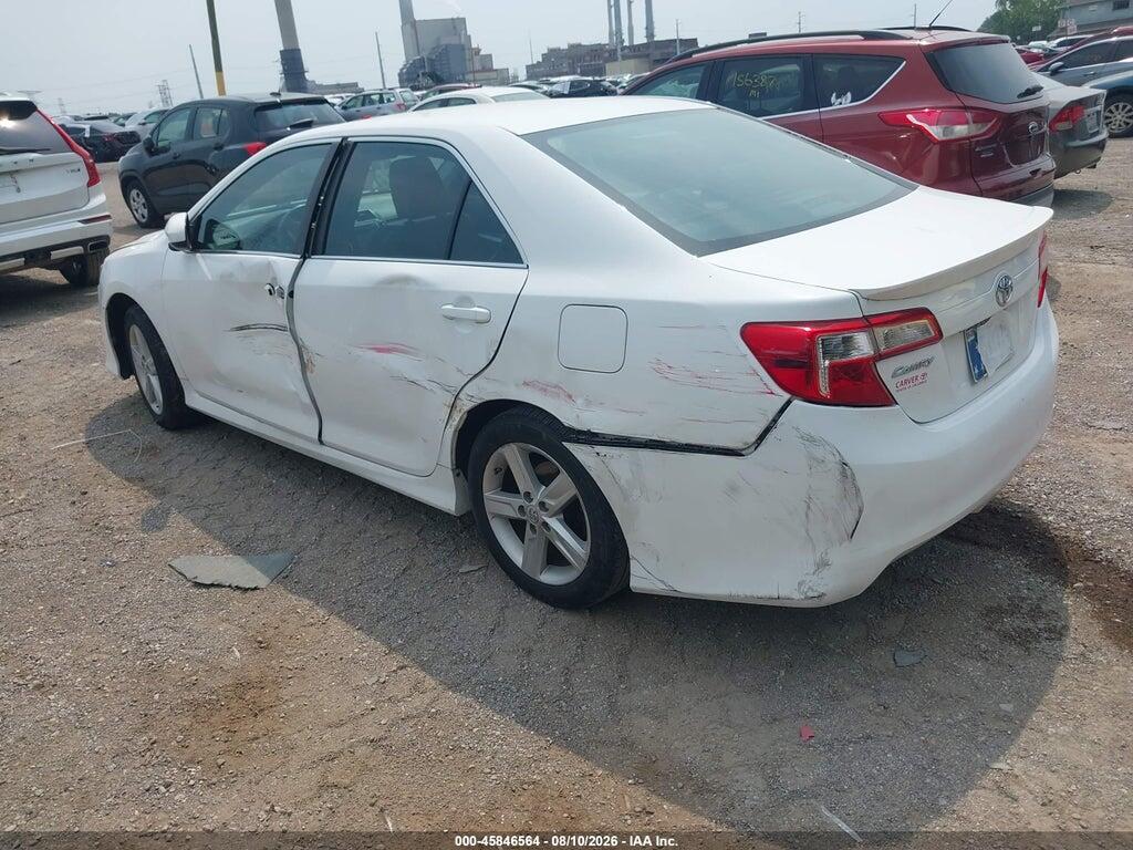 4T1BF1FK5EU458067 2014 TOYOTA CAMRY photo no. 3