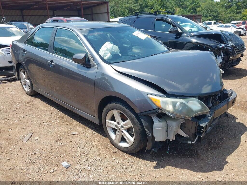 4T1BF1FK0EU439782 2014 TOYOTA CAMRY photo no. 1