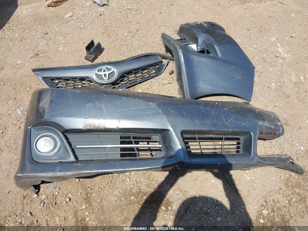 4T1BF1FK0EU439782 2014 TOYOTA CAMRY photo no. 12