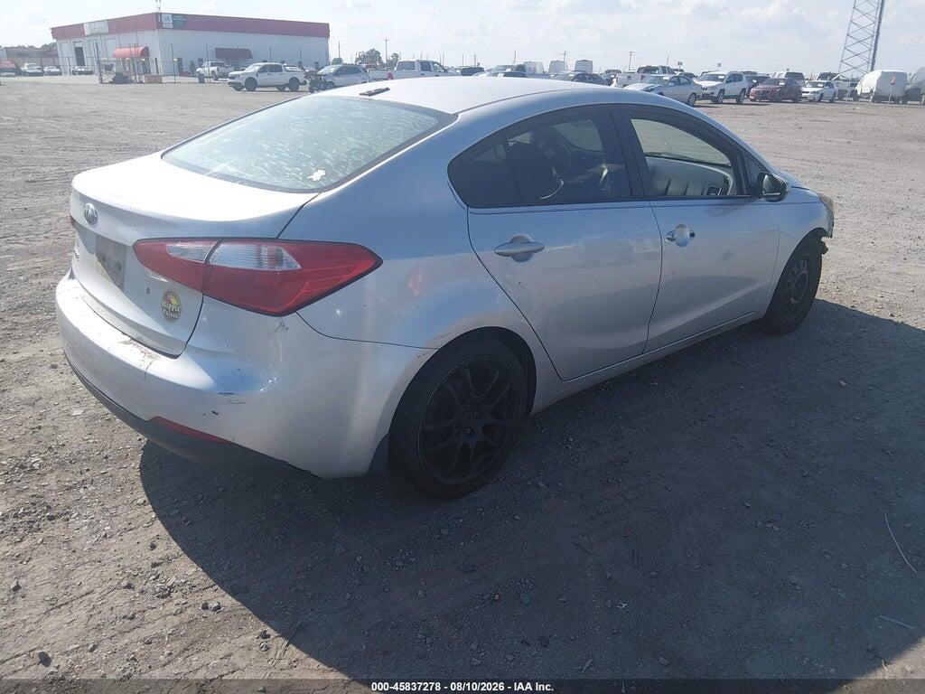 KNAFK4A64F5432632 2015 KIA FORTE photo no. 4
