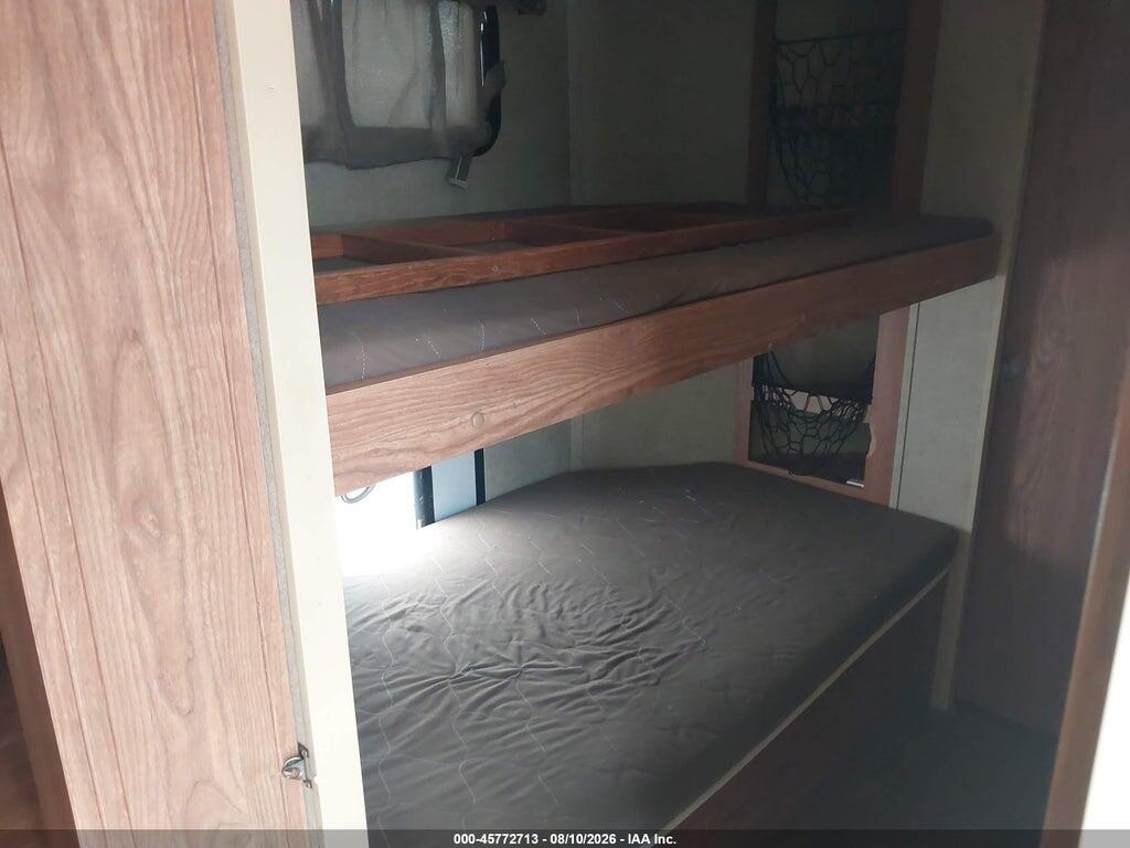 4X4TRLF29F1860120 2015 FOREST RIVER OTHER photo no. 5