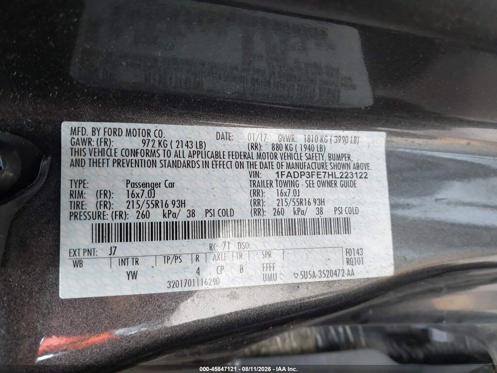 1FADP3FE7HL223122 2017 FORD FOCUS photo no. 9