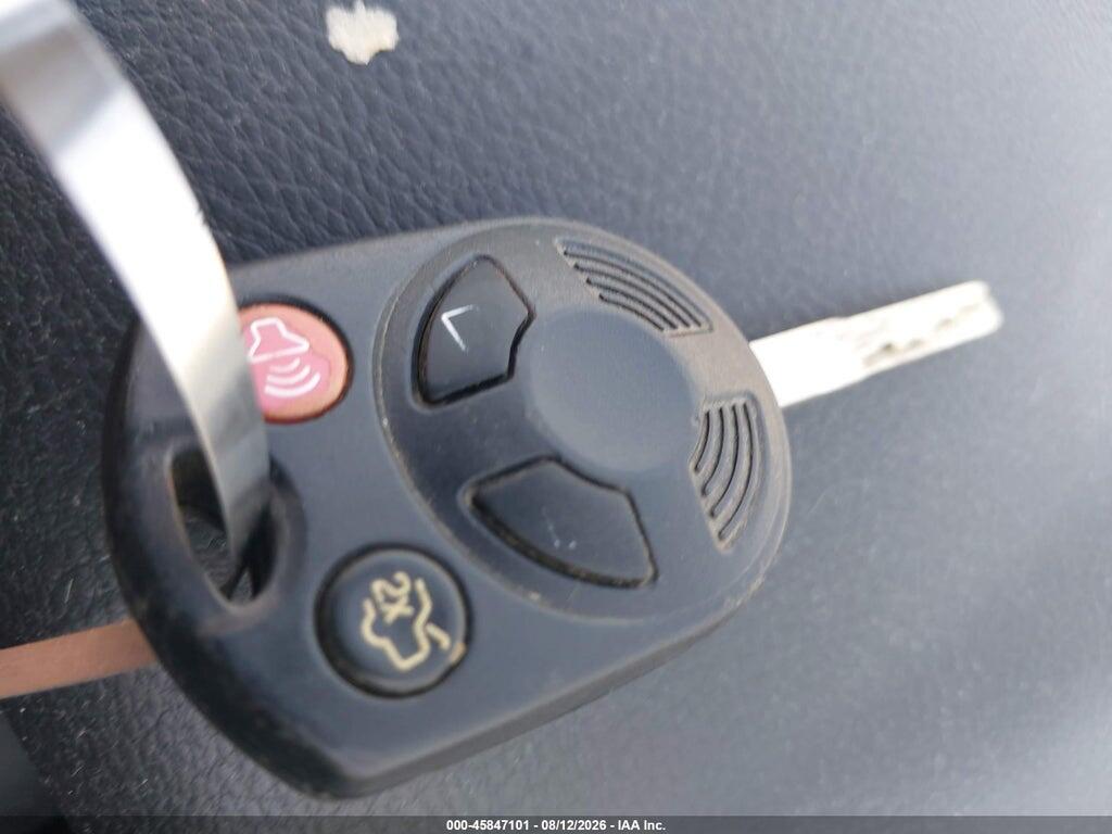1FADP3H21HL257527 2017 FORD FOCUS photo no. 11