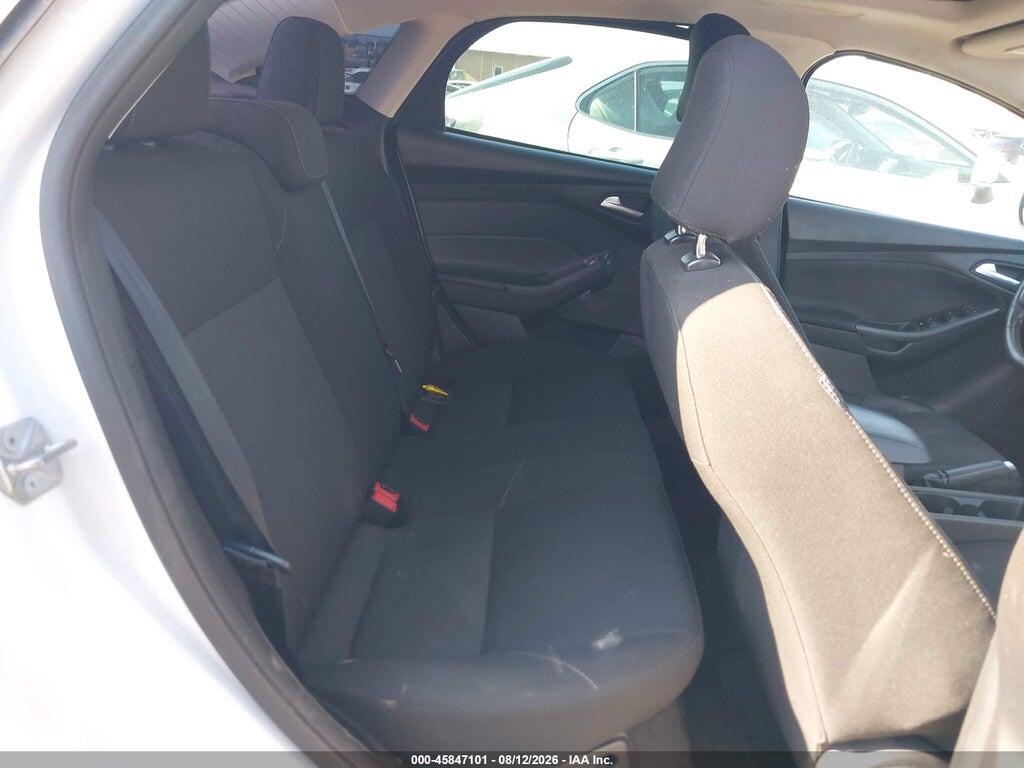 1FADP3H21HL257527 2017 FORD FOCUS photo no. 8