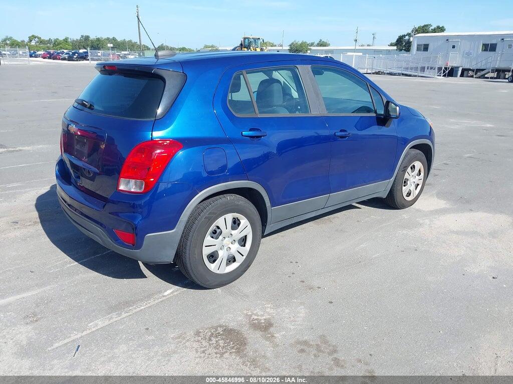 3GNCJKSB2HL151397 2017 CHEVROLET TRAX photo no. 4