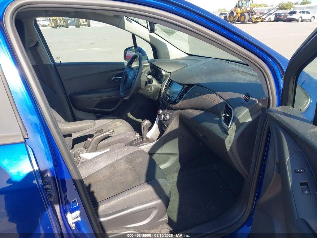 3GNCJKSB2HL151397 2017 CHEVROLET TRAX photo no. 5
