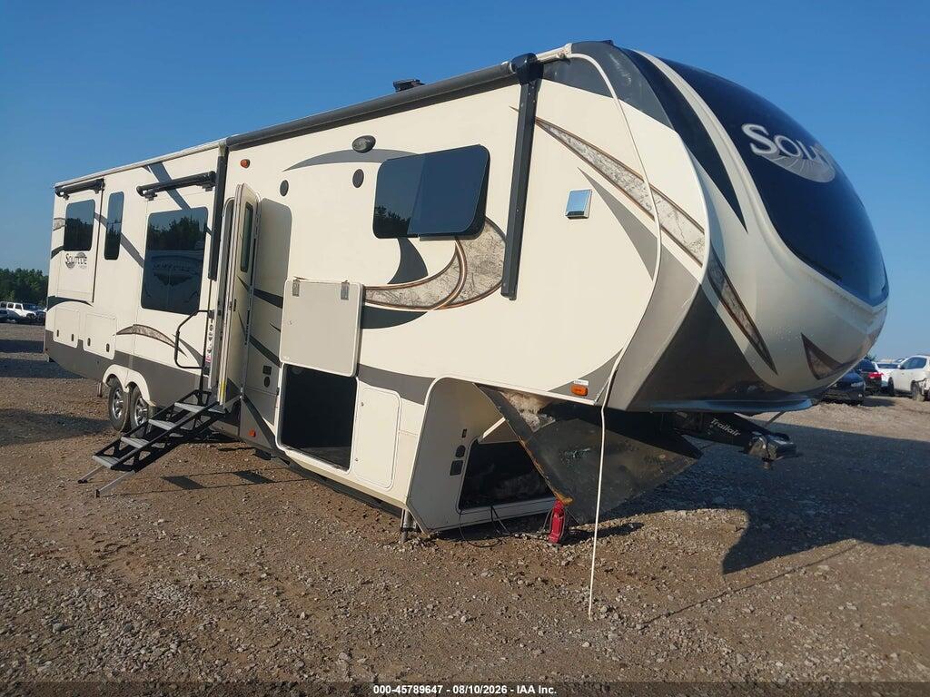 2017 GRAND DESIGN OTHER 573FS4324H1108080