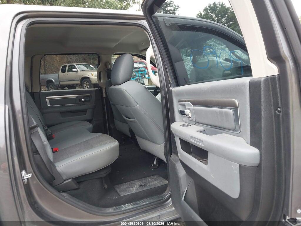 1C6RR7LT5JS213650 2018 RAM 1500 photo no. 8