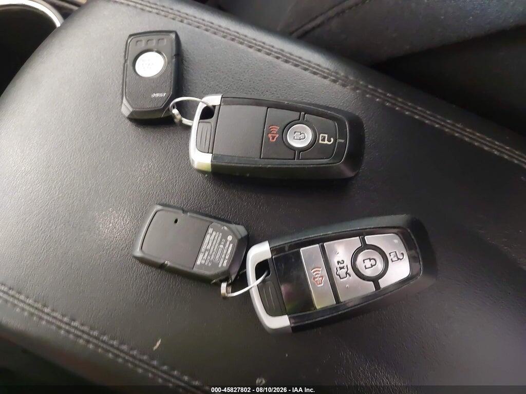 2FMPK3G92JBC30827 2018 FORD EDGE photo no. 11