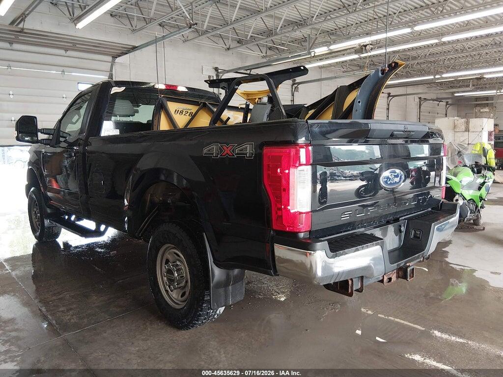 1FTBF2B6XKED15978 2019 FORD F-250 photo no. 3