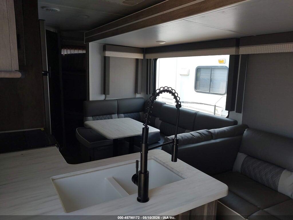 4X4TSMB29NA331815 2022 FOREST RIVER SALEM TRAVEL TRAILER photo no. 5
