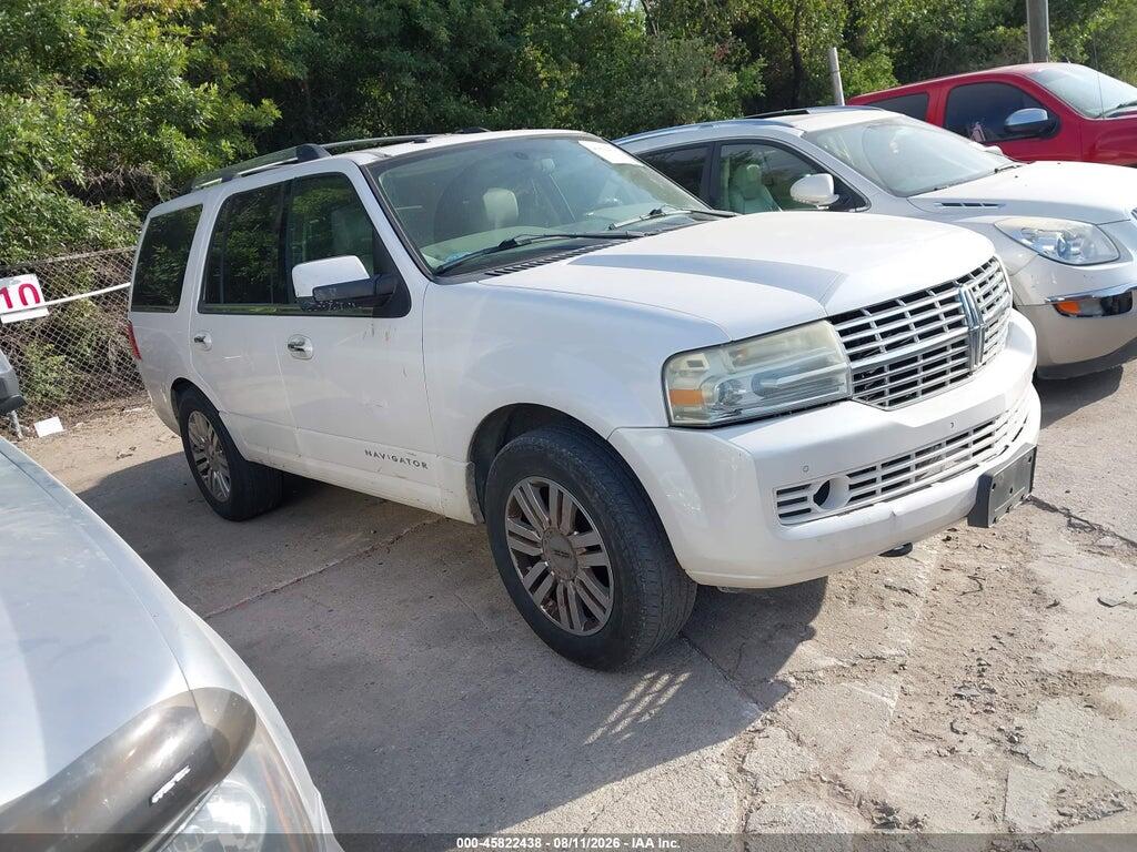 5LMJJ2H53BEJ02100 2011 LINCOLN NAVIGATOR photo no. 1