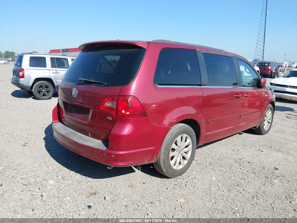 2C4RVABG6CR136121 2012 VOLKSWAGEN ROUTAN photo no. 4