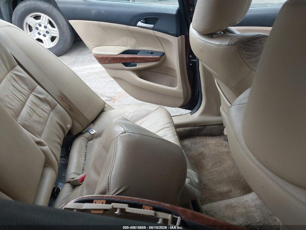 1HGCP3F89CA037779 2012 HONDA ACCORD photo no. 8