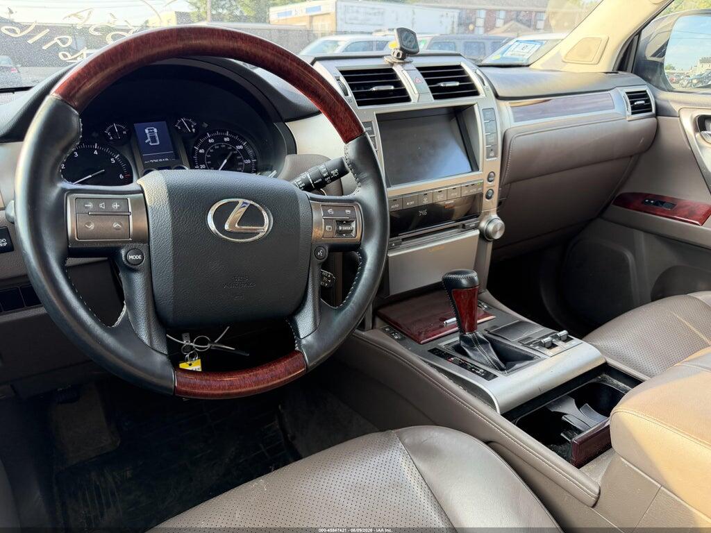 2013 LEXUS GX 460 — Фото 13 из 13