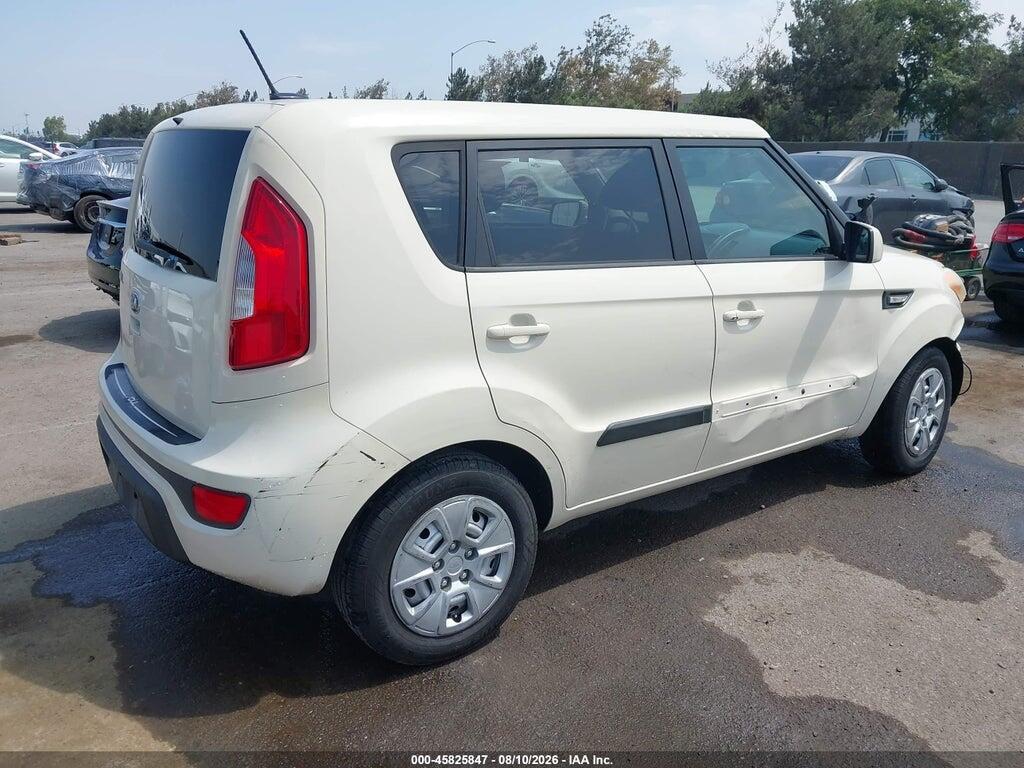 KNDJT2A54D7487251 2013 KIA SOUL photo no. 4