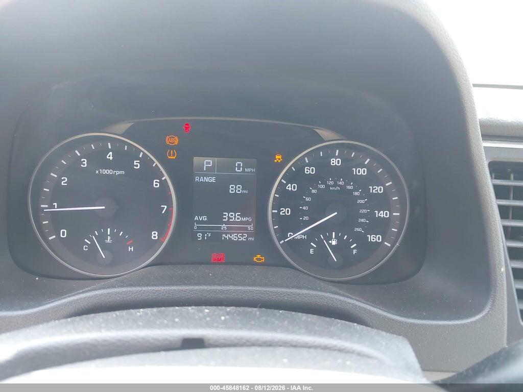 5NPD74LF4HH168288 2017 HYUNDAI ELANTRA photo no. 7