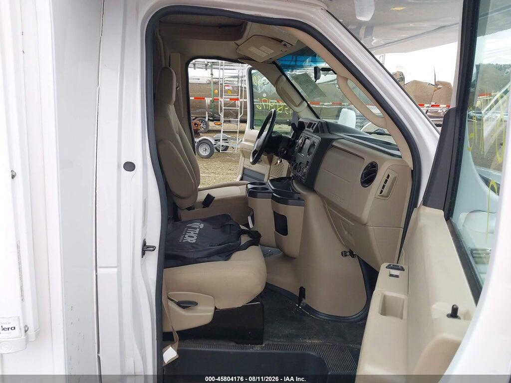 1FDWE3FS9HDC70270 2017 THOR E-350 FREEDOM LITE photo no. 5
