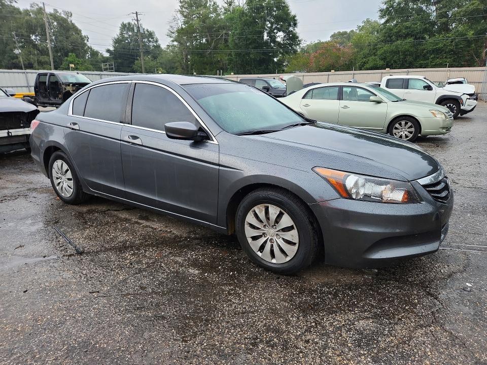 2012 HONDA ACCORD LX — Фото 4 из 12