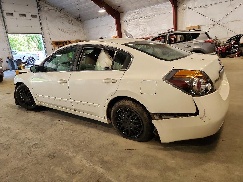 2012 NISSAN ALTIMA 2.5 — Фото 2 из 12