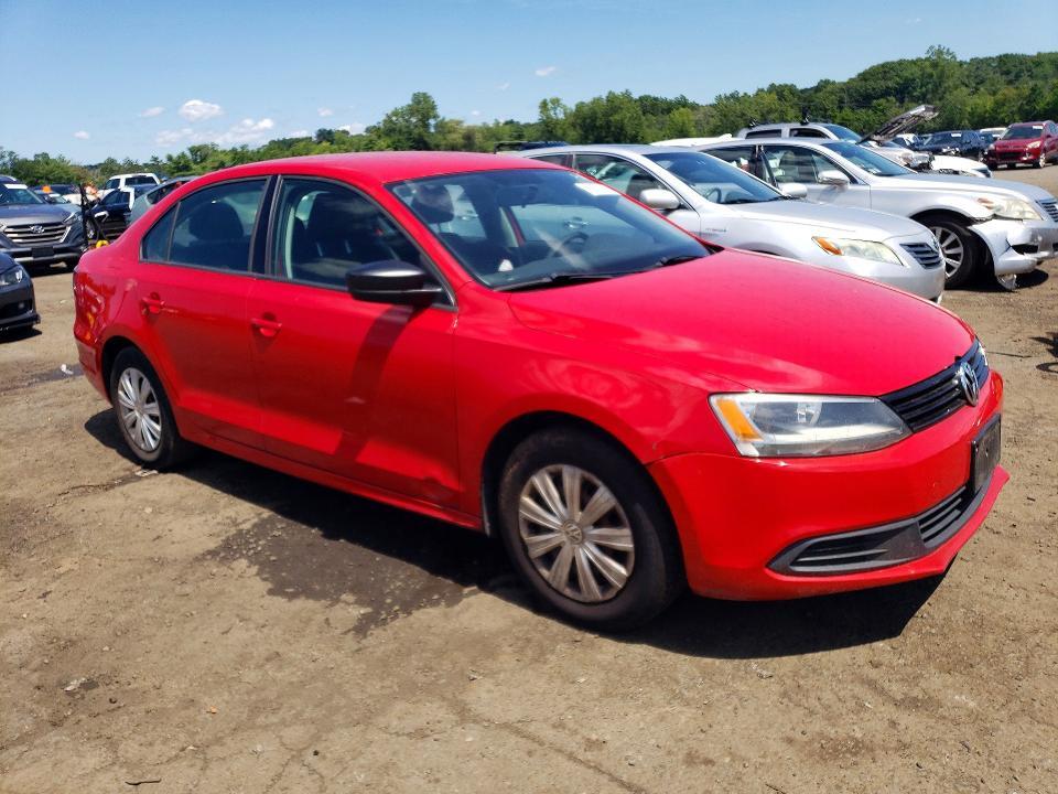 3VW2K7AJ9DM206047 2013 VOLKSWAGEN JETTA photo no. 4